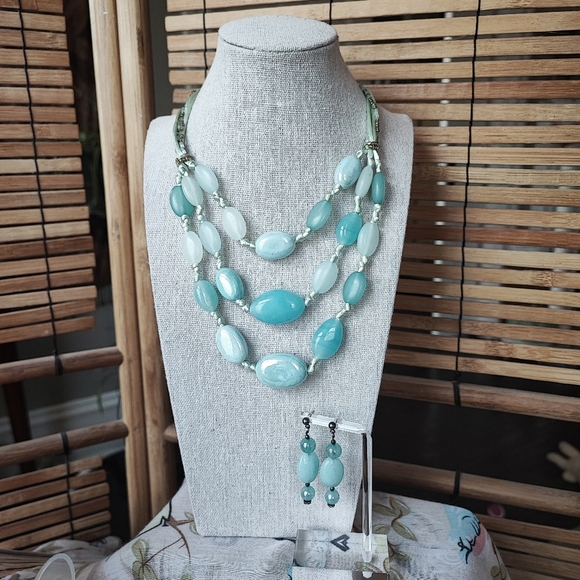 LC Liz Claiborne Laura Conrad Signed Beaded 3 Strand Necklace Mint Satin Cord - Picture 1 of 14